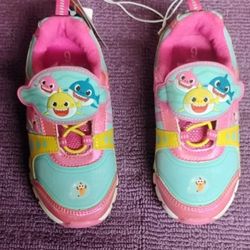 Nickelodeon Girls Baby Shark Pink Tennis Shoes Size 9