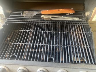 Propane Grill + Propane Tank