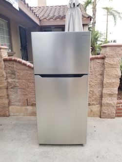 🔴3MONTHS WARRANTY 30X30X66 INSIGNIA FRIDGE 18CUFT SILVER