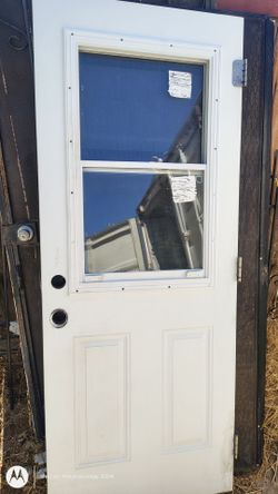 Solid core entry door