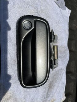 2000-06 Toyota Tundra Passenger Door Handle