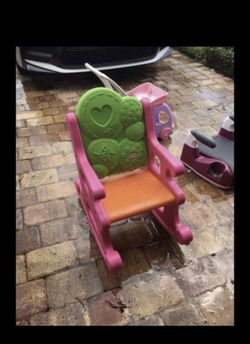 Little tikes chair and stroller