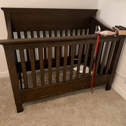 Pottery Barn Larkin 4 In 1 Dark Wood Crib->Full Bed Convertible 