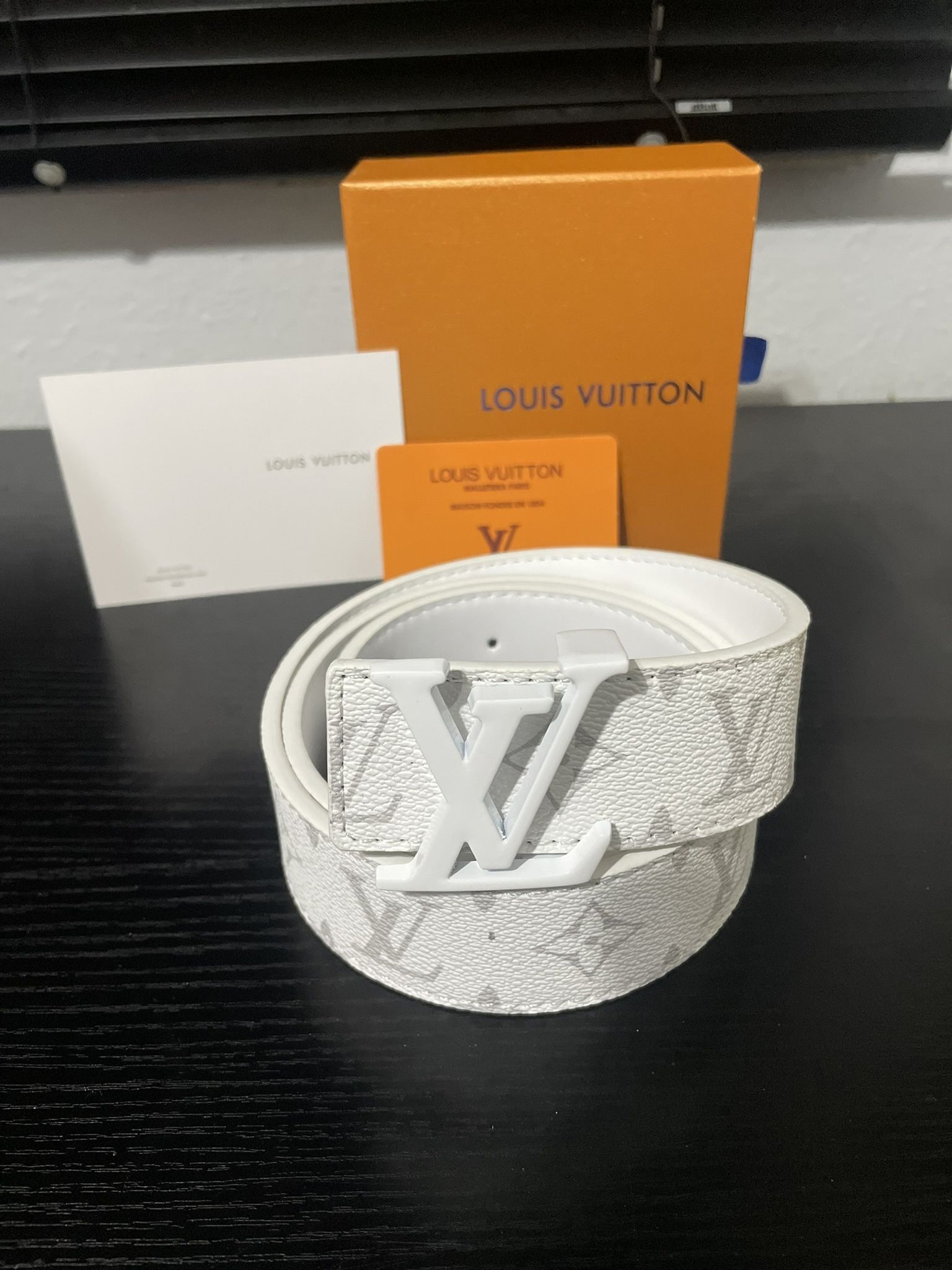 Lv Belt