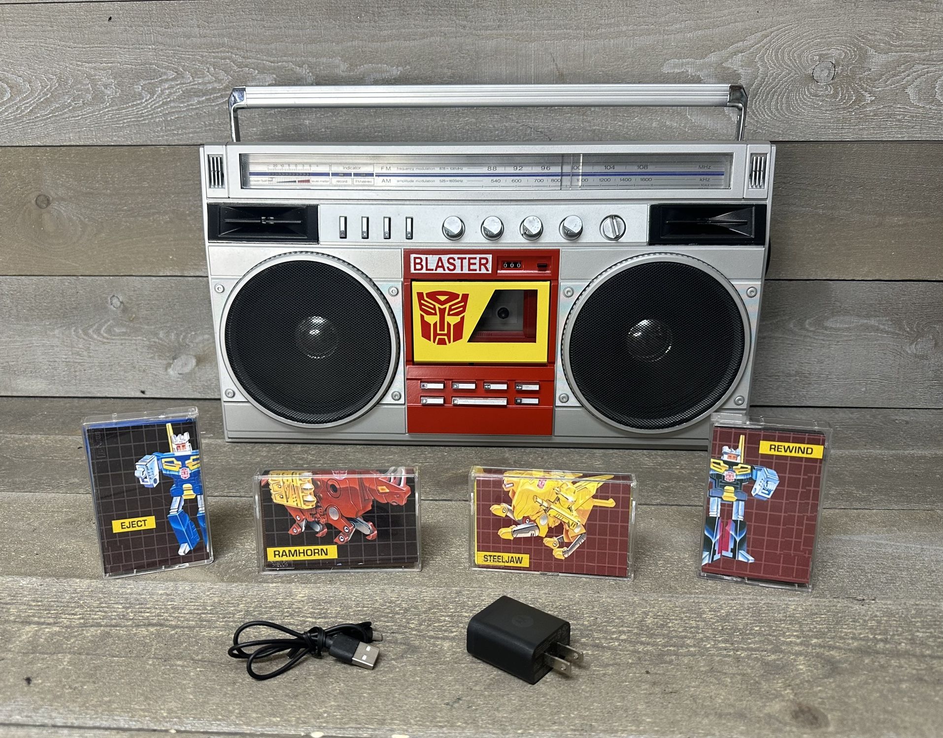 Transformers Autobot G1 Blaster Custom Boombox Radio Bluetooth With Cassettes