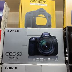 Canon Camera EOS 5D IV Body Only 