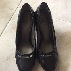 Lifestride comfort shoes