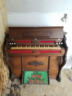 Antique organ