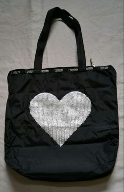 LeSportsac Flat Zippered Tote