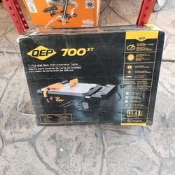 QEP Wet Tile Saw