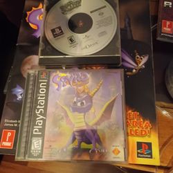  PS2 Red FACTION  N Spyro 