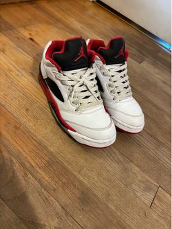 Air Jordan Retro 5 “Fire Red” Lows