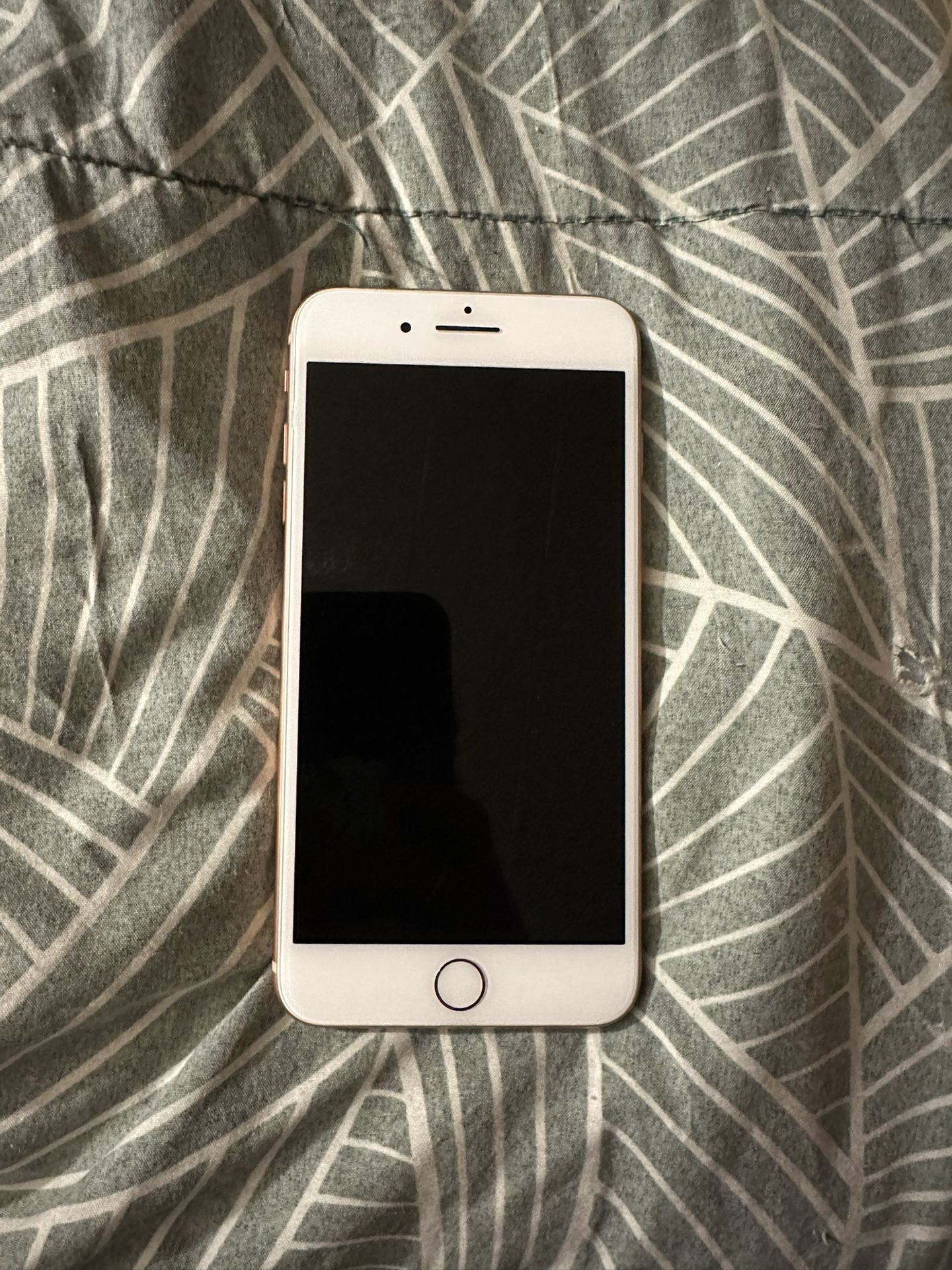 iPhone 8Plus