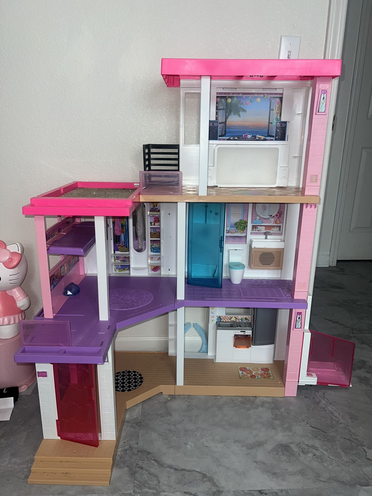 Barbie Dream House