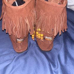 “Pocahontas “ Boots 