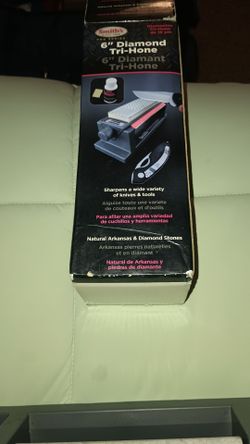 Smith 6 inch diamond tri-hone sharpening system