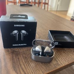 Galaxy  Buds3 Pro  Samsung