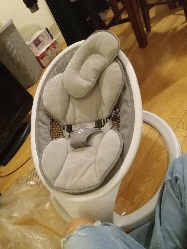 Munchkin Baby Swing Brand New