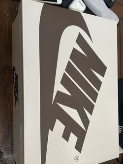 Travis Scott Jordan 1 Velvet