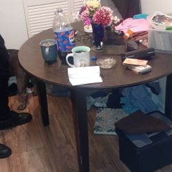 Table And Chairs 