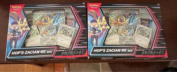 Hop's Zacian ex Box