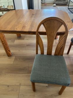 Vintage dining table & chairs