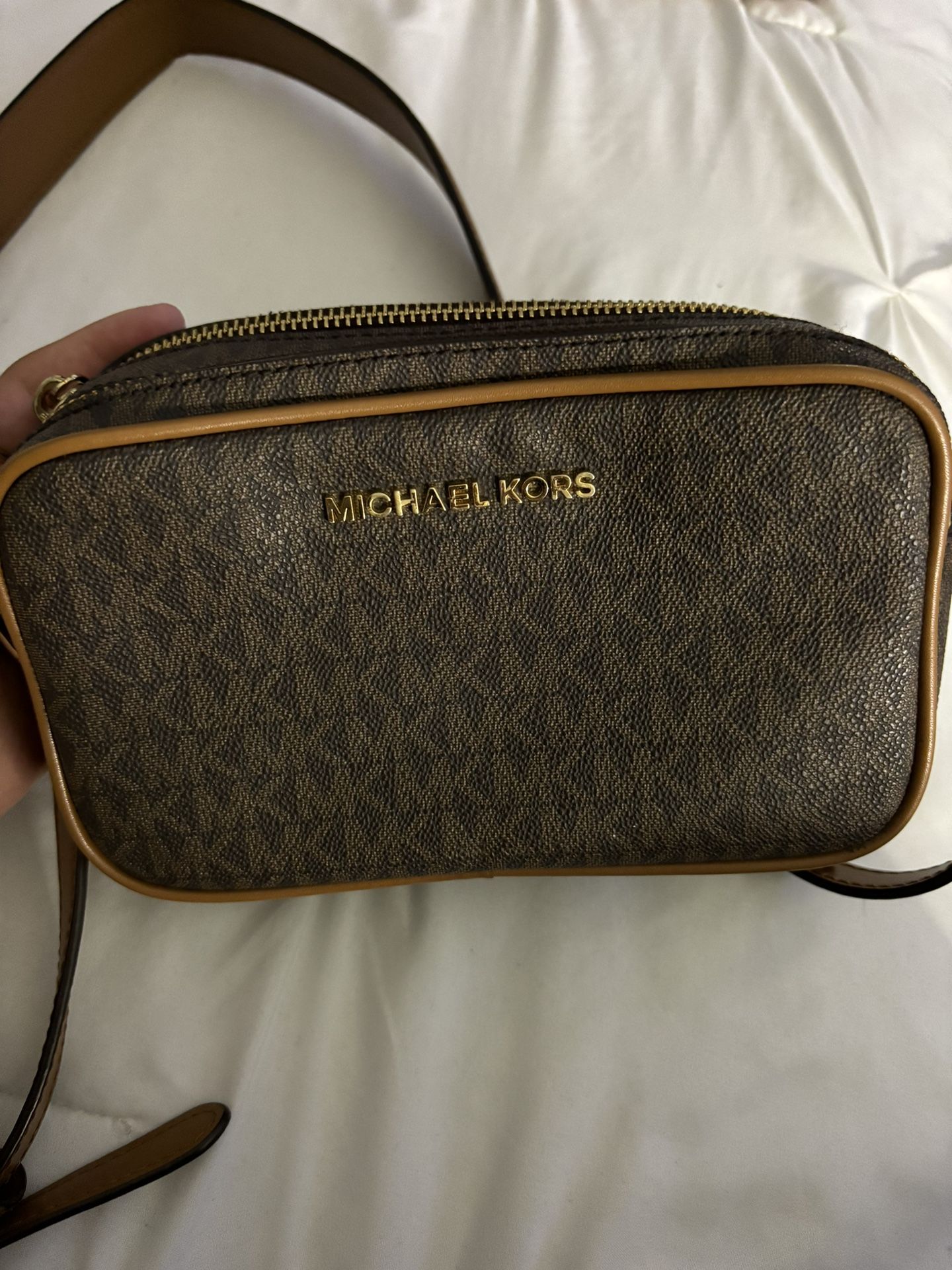 Michael Kors Crossbody Bag 