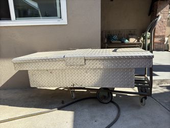 Trunk Bed Tool Box
