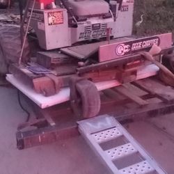 Dixie Chopper Zero Turn Lawnmower