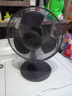 Table top fan