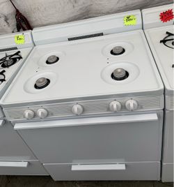 Vintage Premier White 30" Gas Range Stove