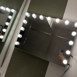 Vanity mirror 18x14 Inch’s 