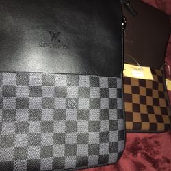 Lou Cross Bag