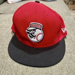 59Fifty Fitted Reds hat size 6 3/4
