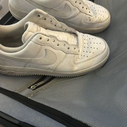 Nike Air Force 