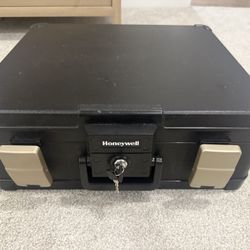 Honeywell Fire/Water Proof Safe 