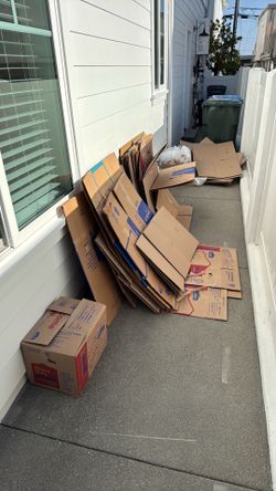 Free moving boxes
