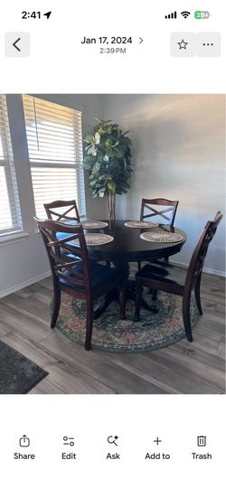 Beautiful Dinning room table