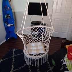 Hanging Chair