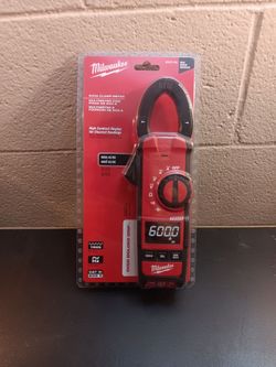 New milwaukee 600 Clamp meter