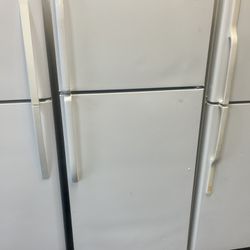 Refrigeradores Blancos $250 Cada Uno 