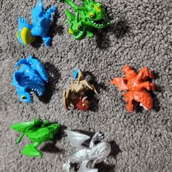 How to Train Your Dragon Mini Figures