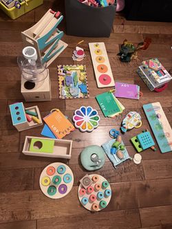 Montessori Toys $150 (Reg Price $350