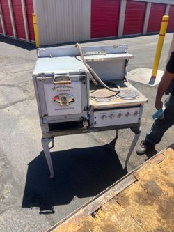 1920s porcelain stove