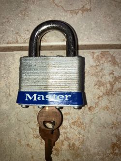 Vintage No 5 Master Lock Padlock with Keys