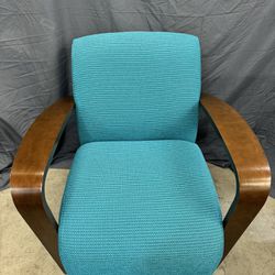 National Reno Lounge Chair