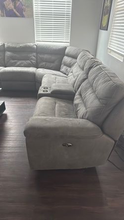 Sectional couch