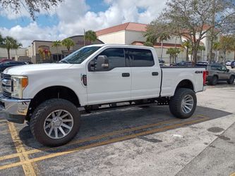 Rims and tires for Ford f250 8 lug