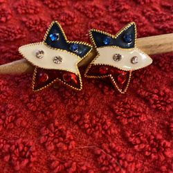 Red, Blue And White Clipped On Earrings 