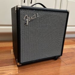 Fender Rumble 25 Bass Or Guitar Amp - Like New